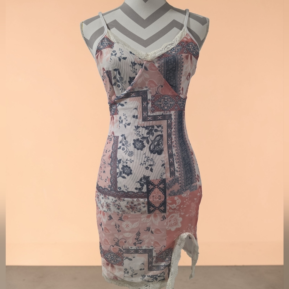 J for Justify Y2K Floral Lace Fitted Dress Medium